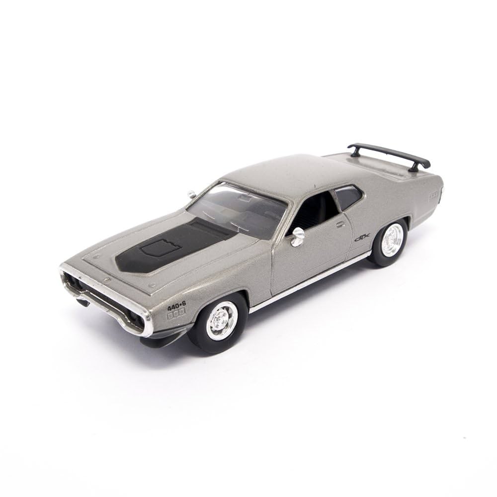 Buy Road Signature 1971 Plymouth GTX - 1:43 Scale Die Cast